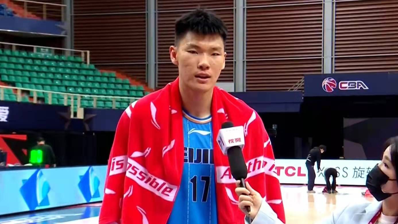 2010打爆广东内线范子铭很好地限制了广东北京男篮遇强则强