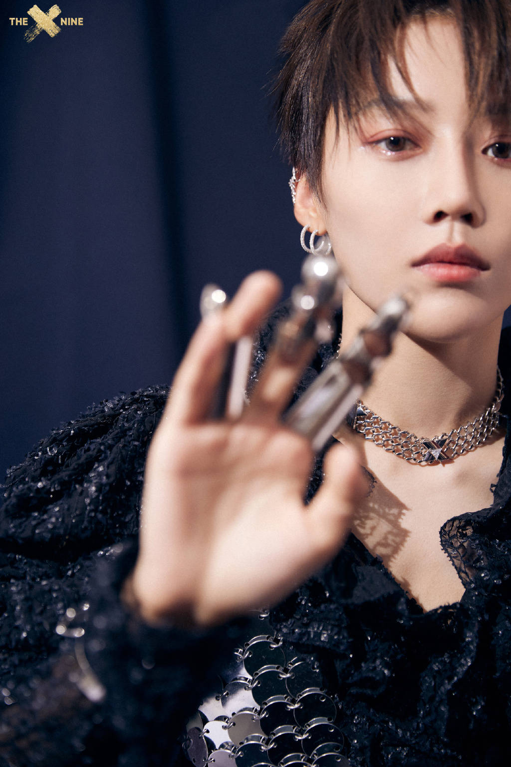 the9成员双11晚会舞台造型曝光 众人穿搭火辣时尚