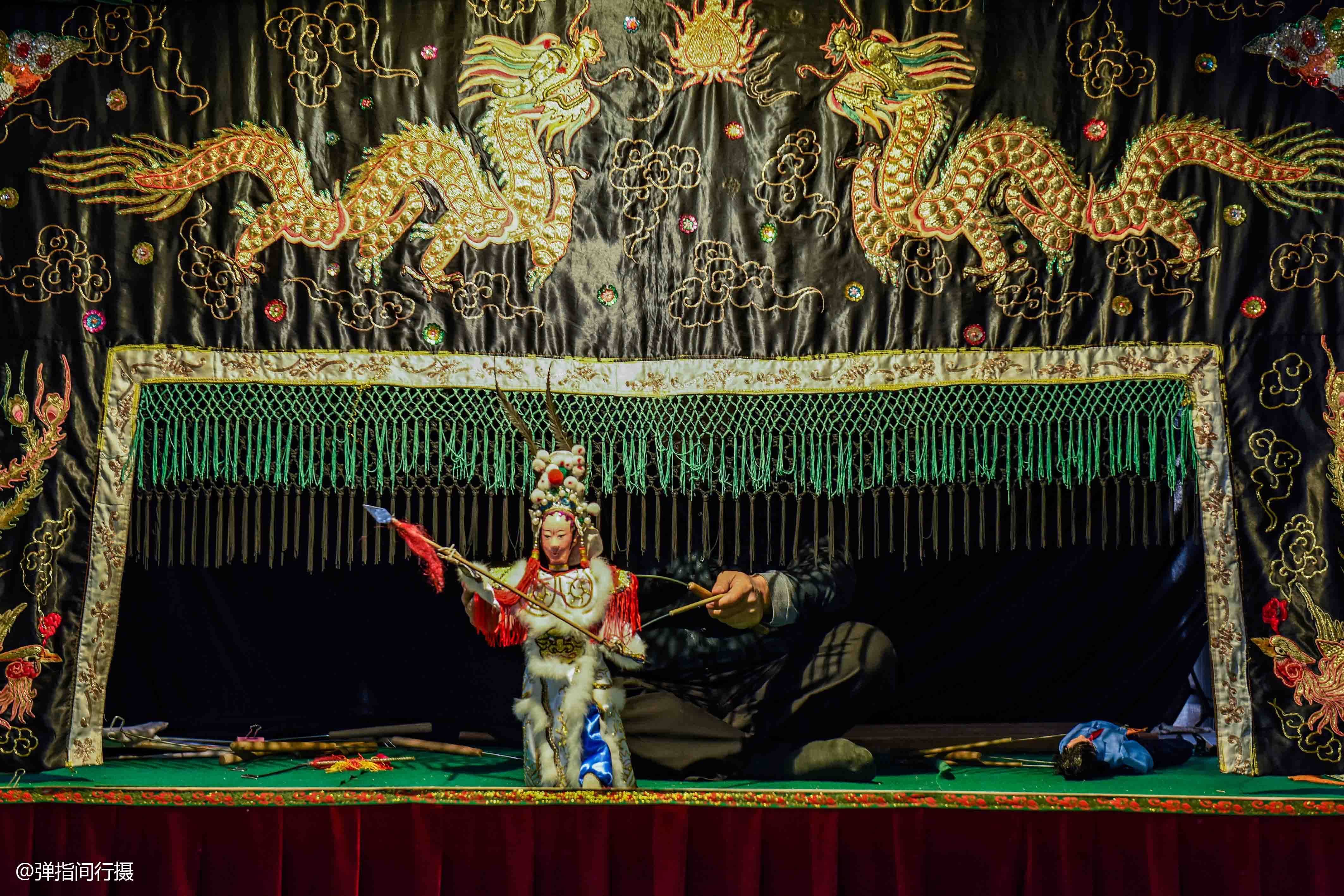 广东潮州木偶戏艺人,自办博物馆传承非遗文化,免费对游客开放
