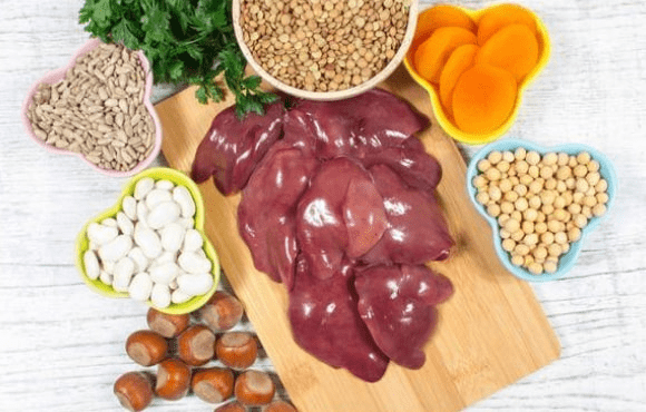 内脏|尿酸高的人，3种食物要忌口，做好2件事，或能避免肾衰竭，需重视