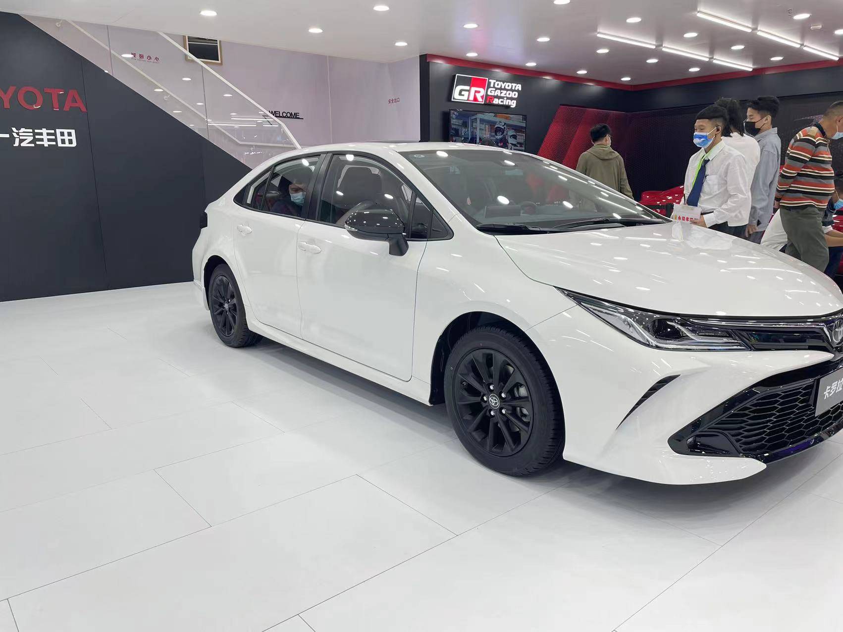 2021广州车展:实拍丰田卡罗拉gr sport运动版,战斗气息很足