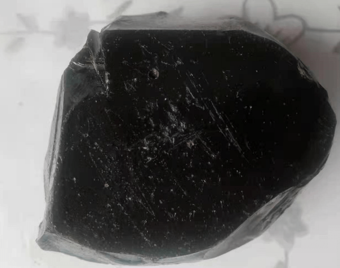 真的玻璃陨石 黑钻石图片