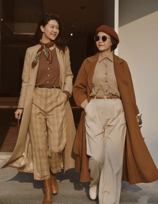 联想针织衫之于冬日，正如白衬衫之于夏季
