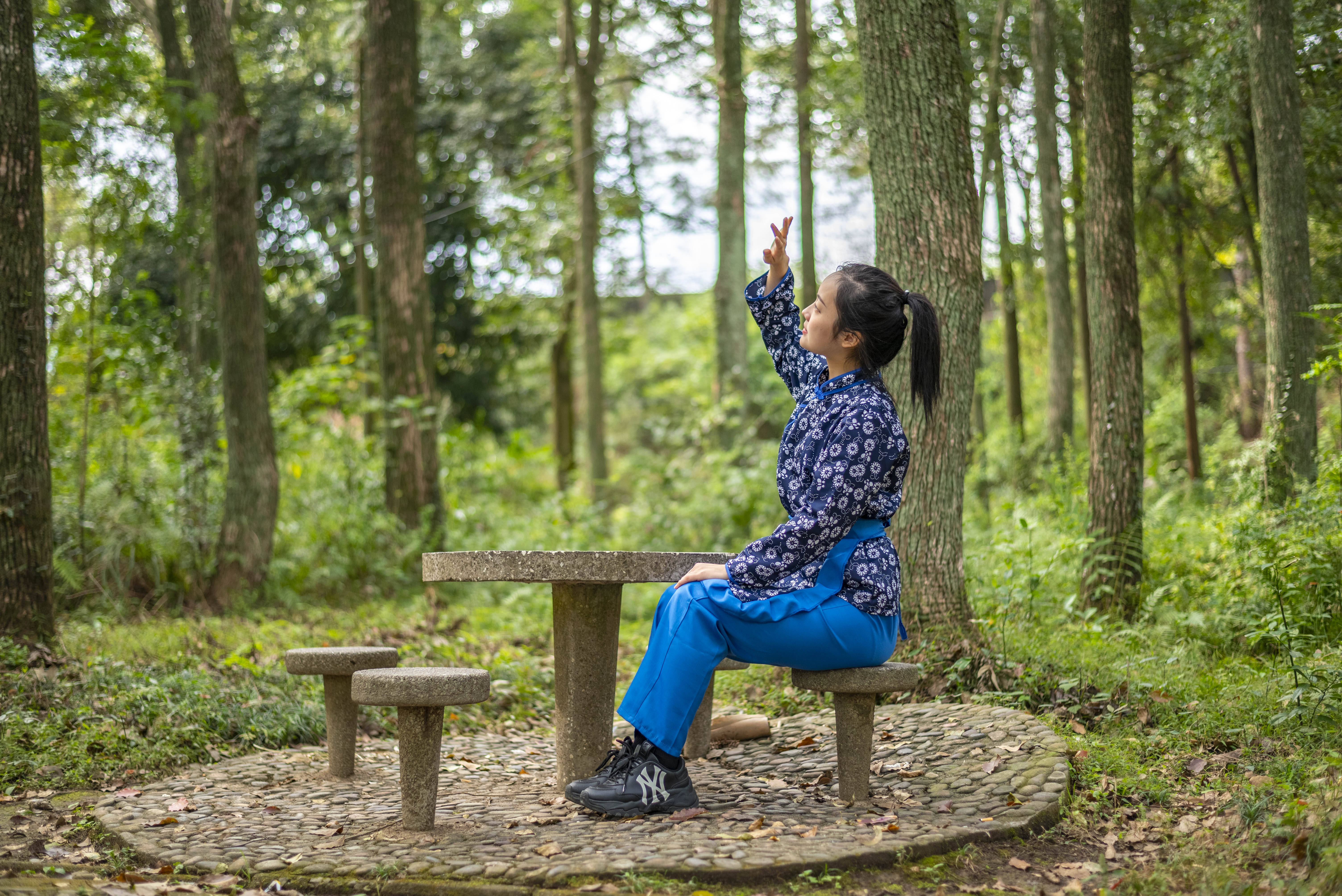 公園位於盤古山礦區的西村,緊鄰尾沙壩,這裡景色怡人,雖然現在公園看