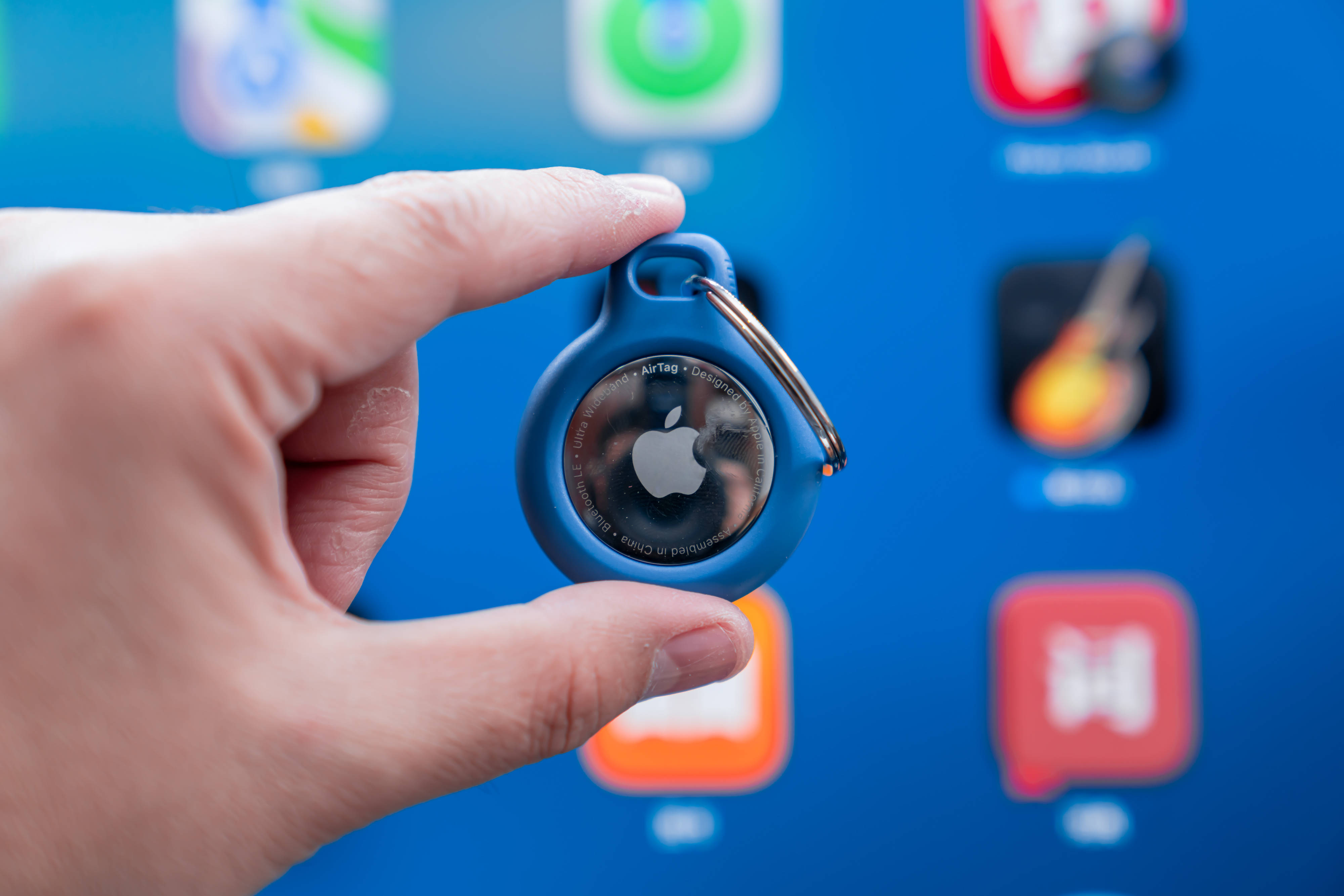 我给airtag 和 iphone 选了什么样的保护方案呢?