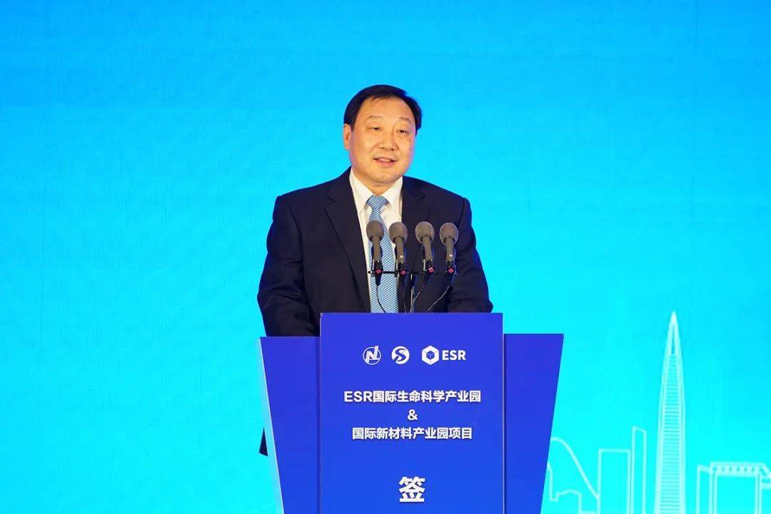 苏州高新区党工委副书记,虎丘区代区长宋长宝,区领导虞美华,周晓春