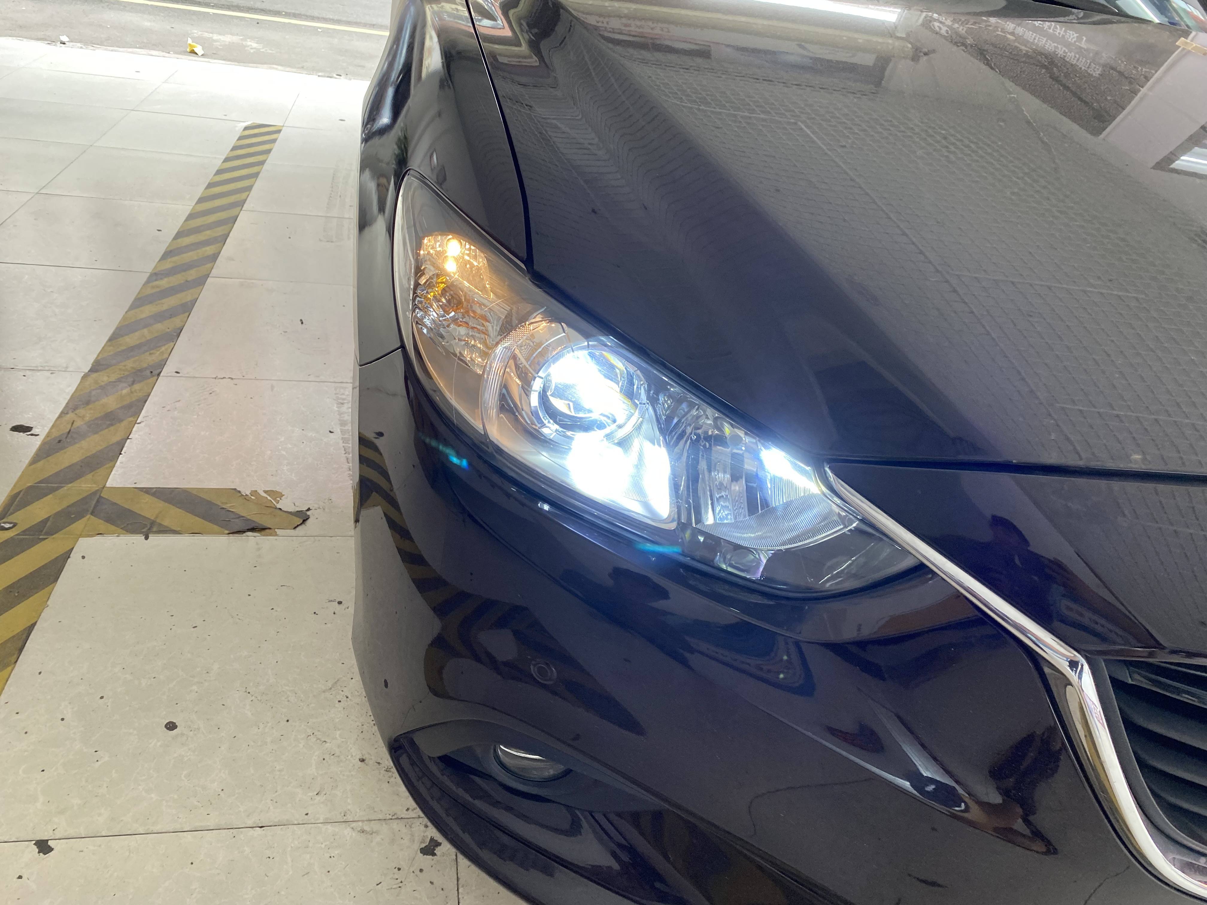 成都车灯改装店升级led一体式透镜改装一体式激光大灯