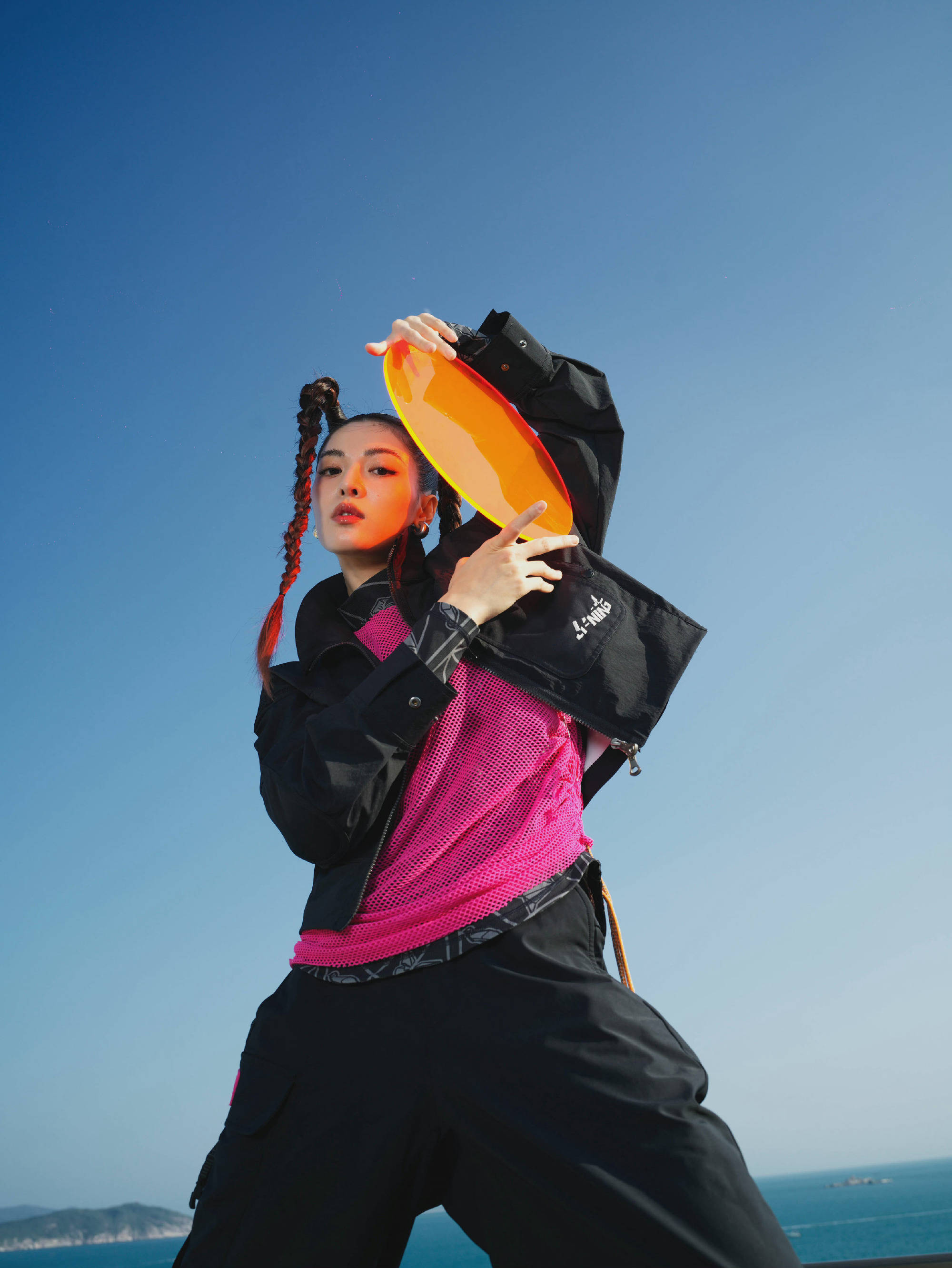 美国超模瑞琳·布格德，日落之梦色彩时尚摄影-搜狐大视野-搜狐新闻