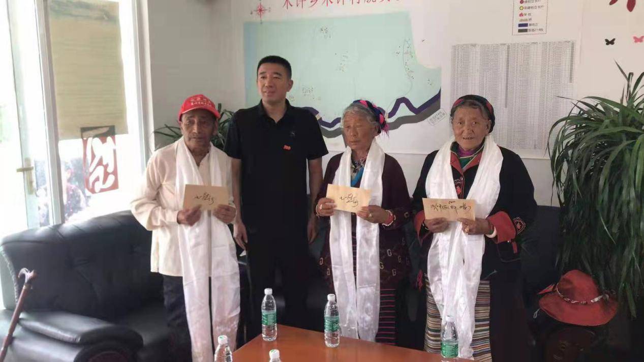 点击进入看图评论