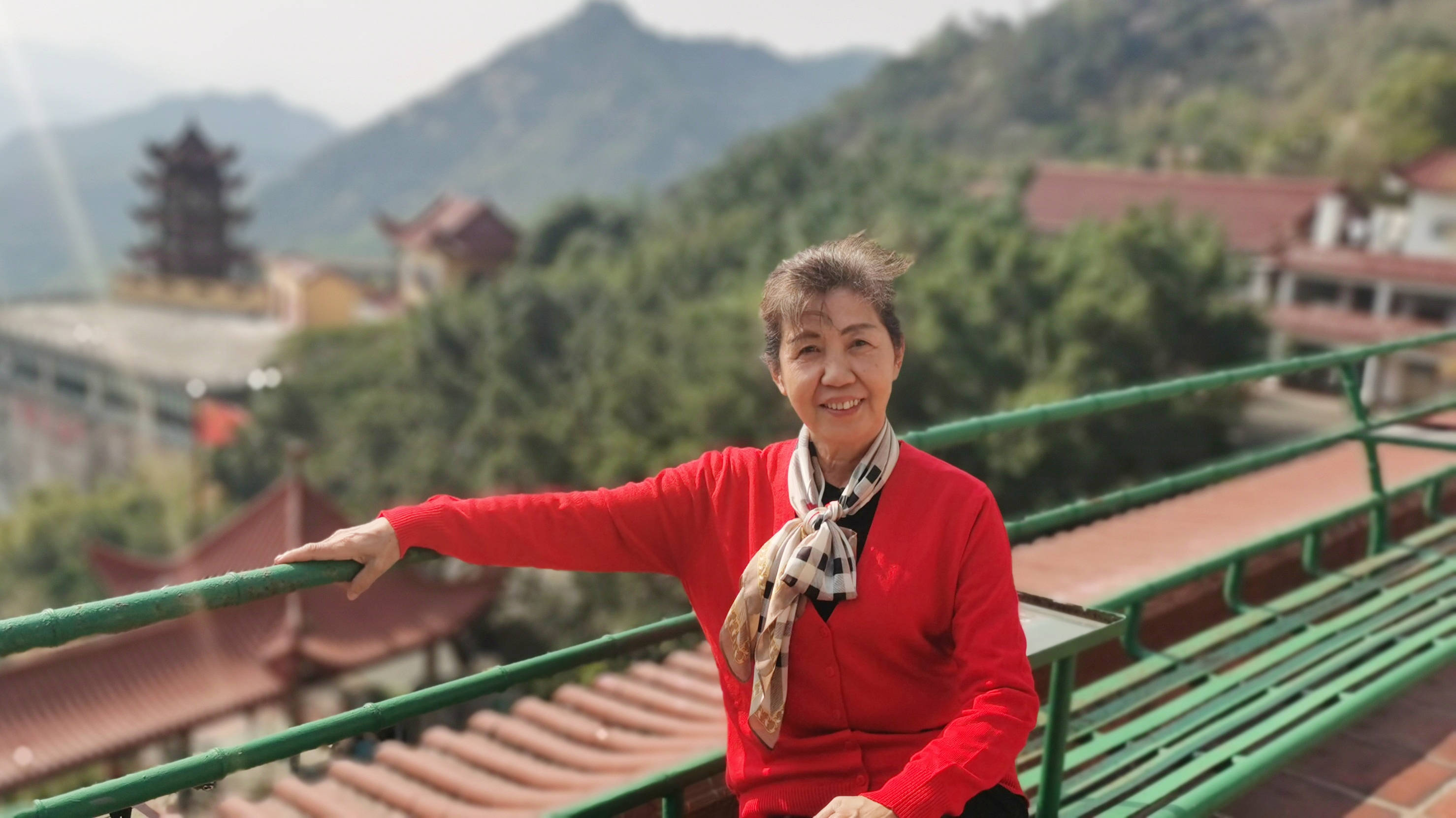 怀仁为民 以奉献诠释慈善精神——记漳州市慈善总会会长游婉玲