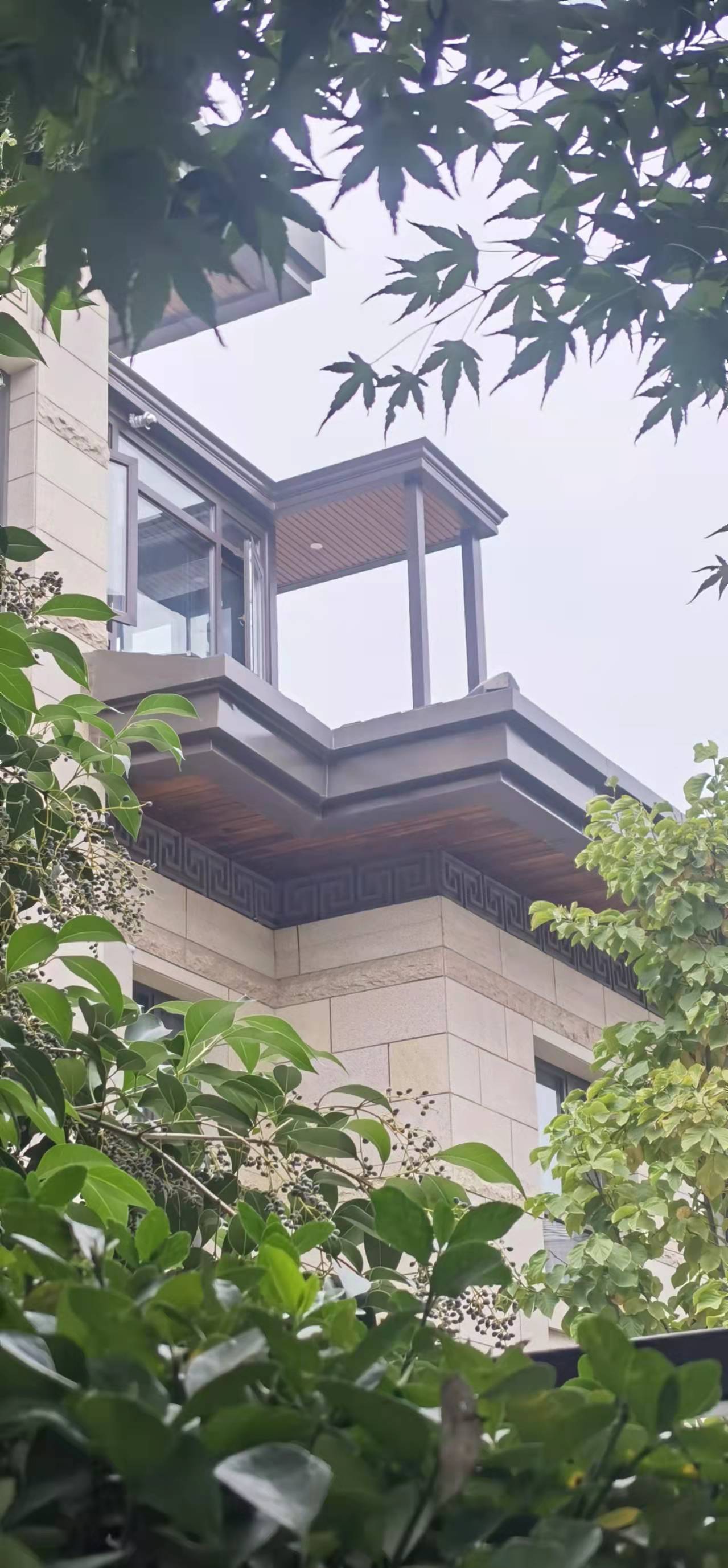 洛阳这家15平方德高瓦顶阳光房做的真漂亮冬天使用真保温