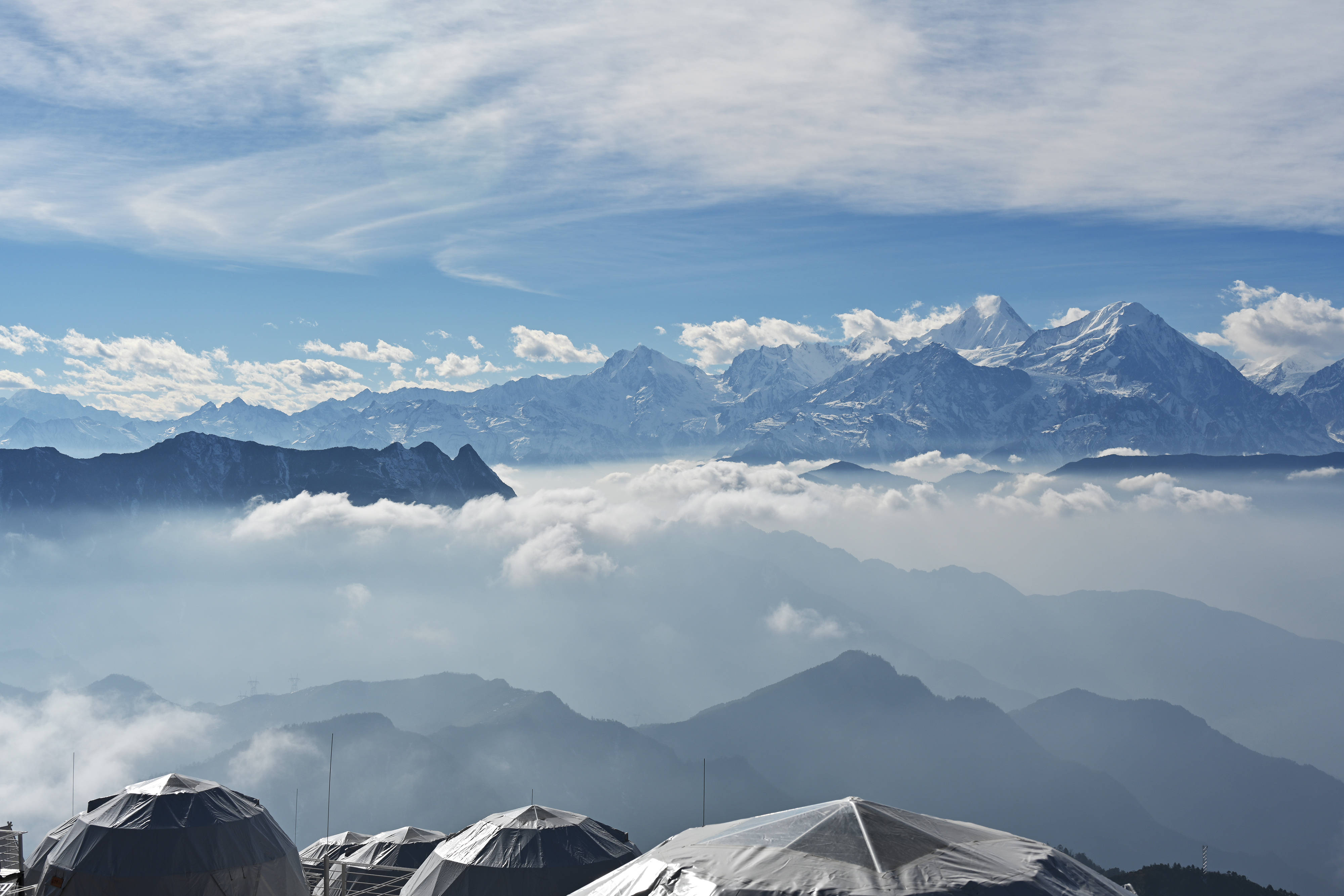 云端上的天空之城四川牛背山摄影爱好者的宠儿
