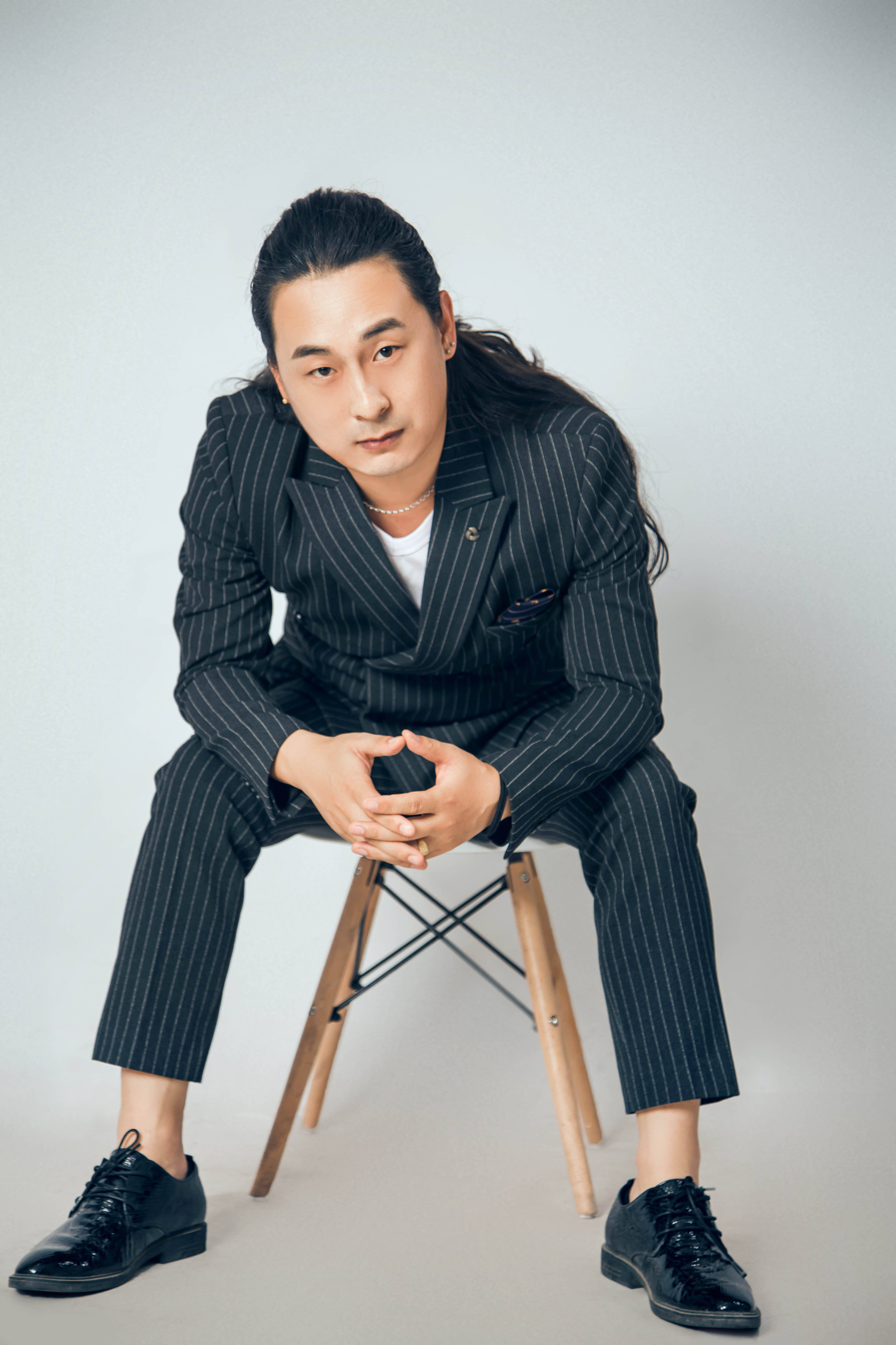 歌手郑普超最新照片郑普超图片写真