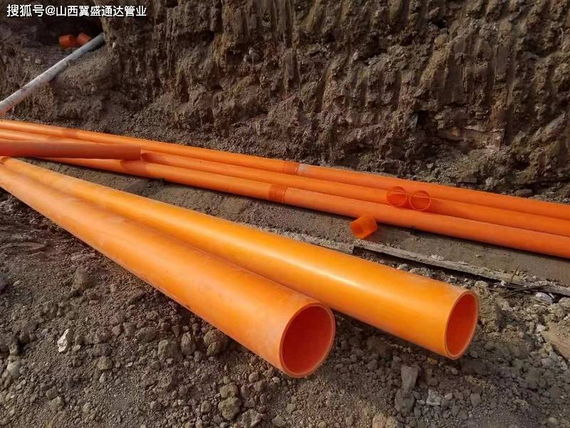 太原一次mpp管电力管施工实拍在山西mpp管的规范施工