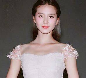 怎么拥有直角肩天鹅颈 9e230996363b406787ffa2e64d3a4056.jpeg