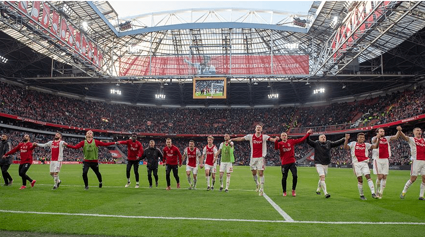 本场是荷甲第20轮重量级强强对话,主队埃因霍温主场迎战阿贾克斯.