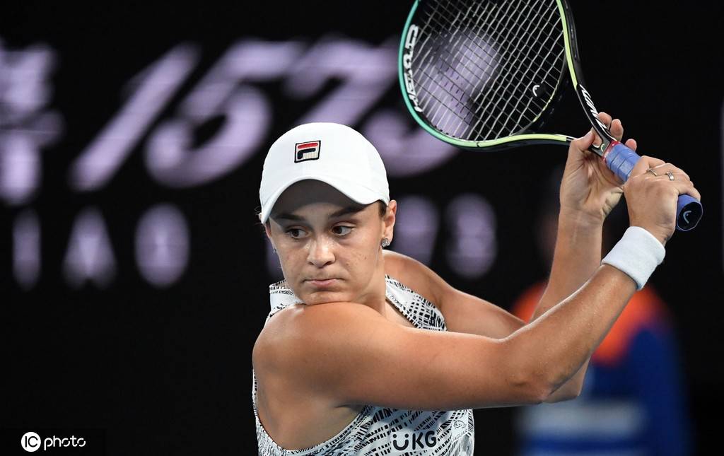 2022网球大满贯澳大利亚公开赛女单决赛战罢,世界第一巴蒂继续本届