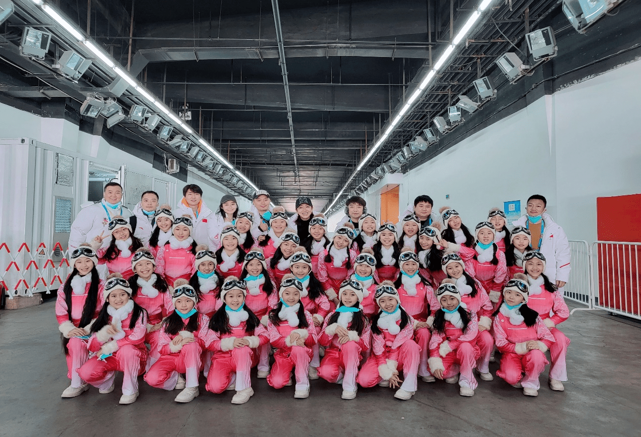 五路通小学金帆舞蹈团参演2022年冬季奥运会开幕式