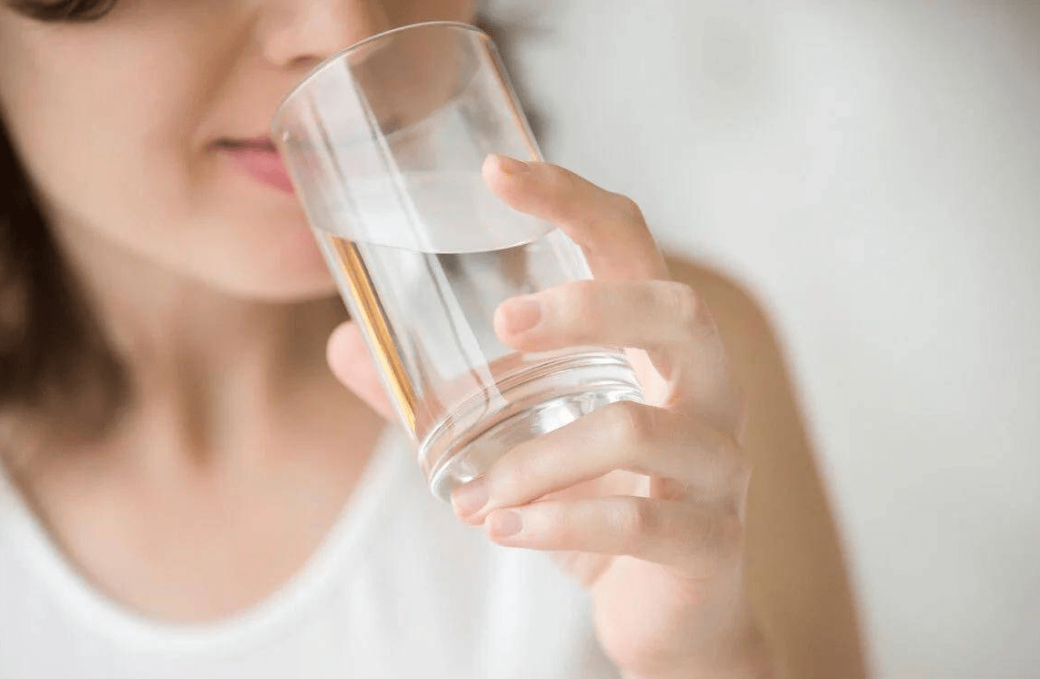 李爱国|糖尿病患者多喝水可以降血糖牢记这5个喝水原则，李爱国医生说这样才有用