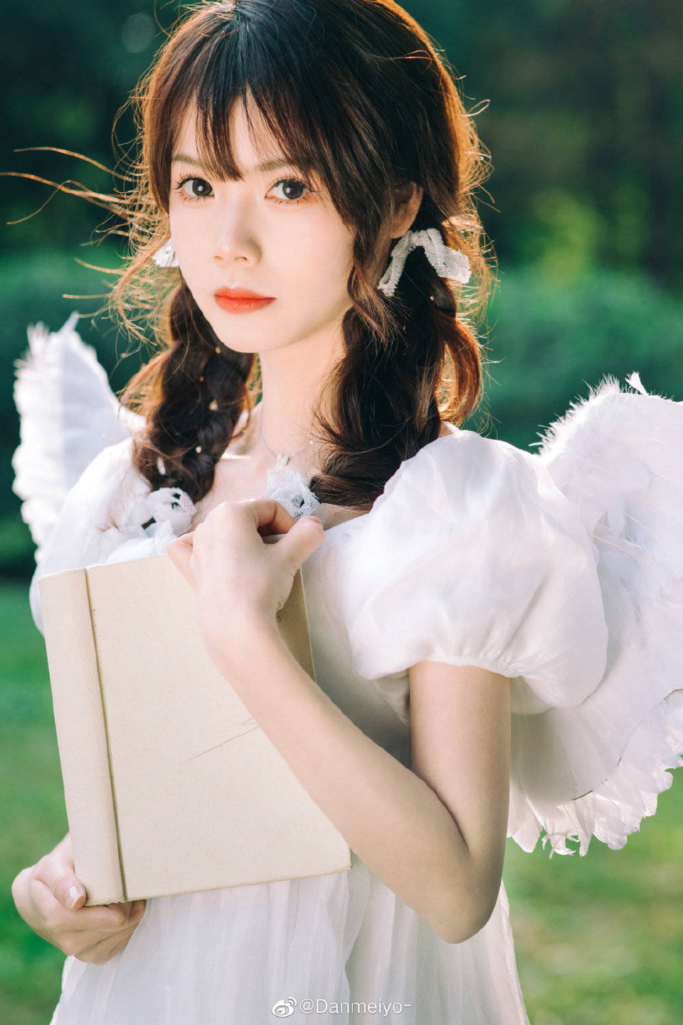 今年最火的日系女生写真 f299cc5286a54ca0a7b30d0b4fdd2e39.jpeg
