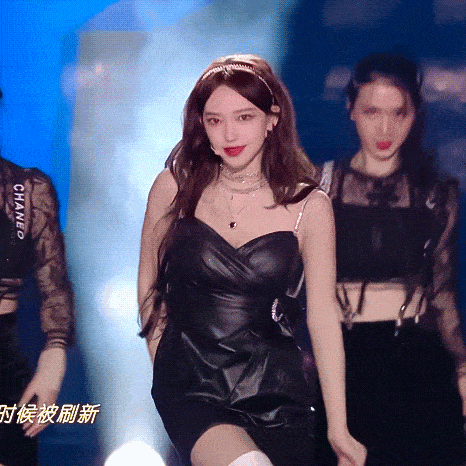 程潇第二支单曲MV上线 造型百变舞姿火辣性感撩人-搜狐大视野-搜狐新闻