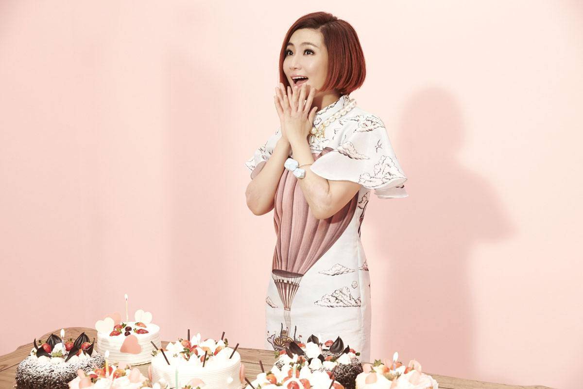 歌手selina经典照片合集