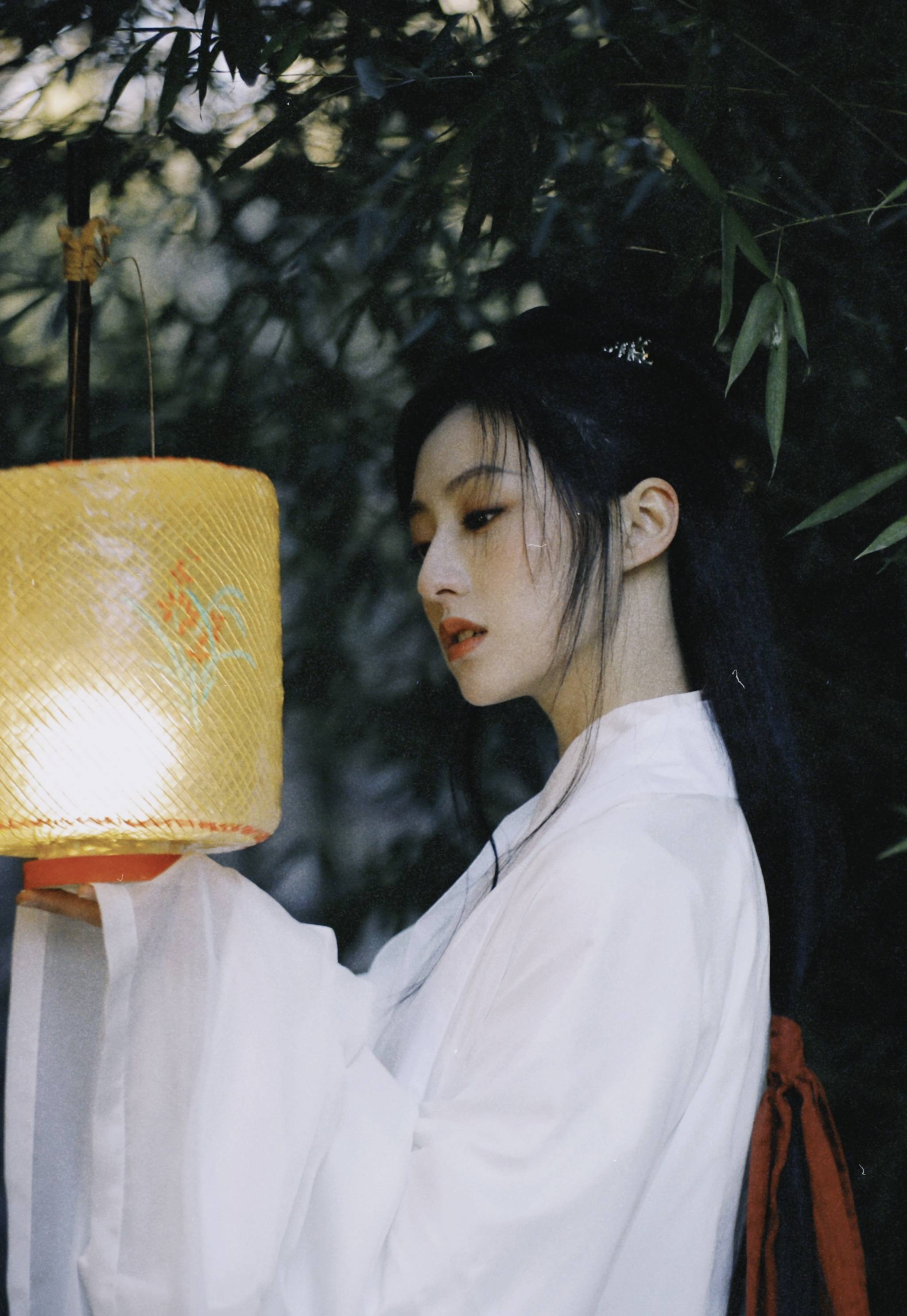 仙女胡连馨，美丽可爱的小仙女