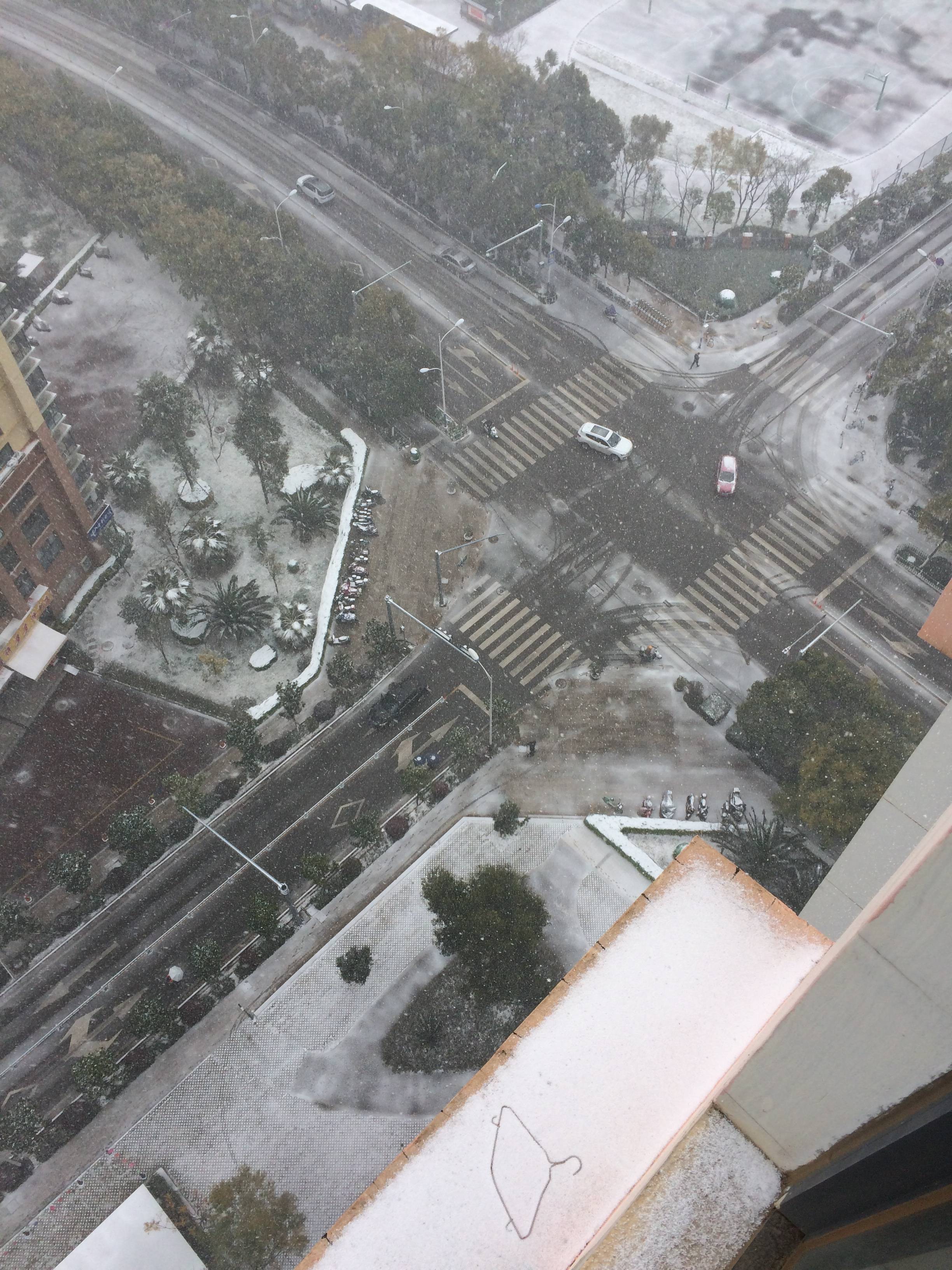 纪念昆明下雪的一天和心情纪念看见真实的时刻说说云南气候