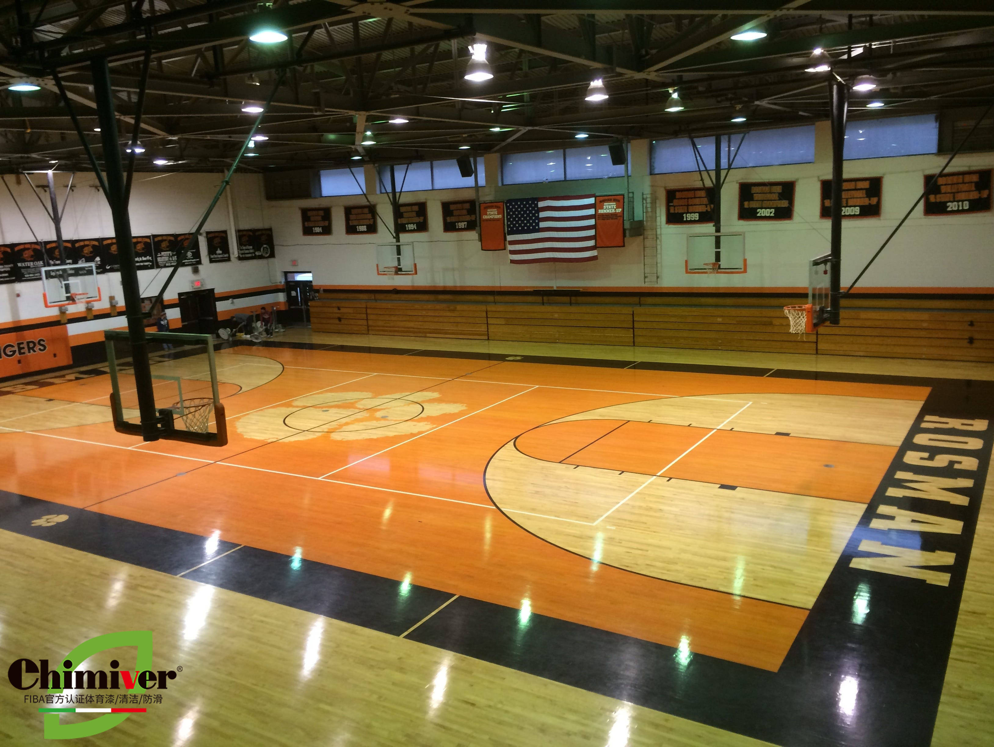 篮球场地板划线漆篮球场地板彩漆上的老虎元素地板彩图设计