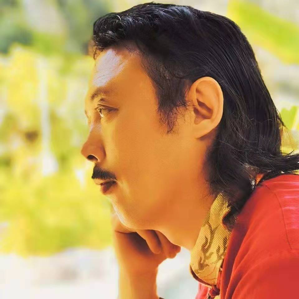 高音王子段勇与张家界容中尔甲合作发布新歌我的空中田园