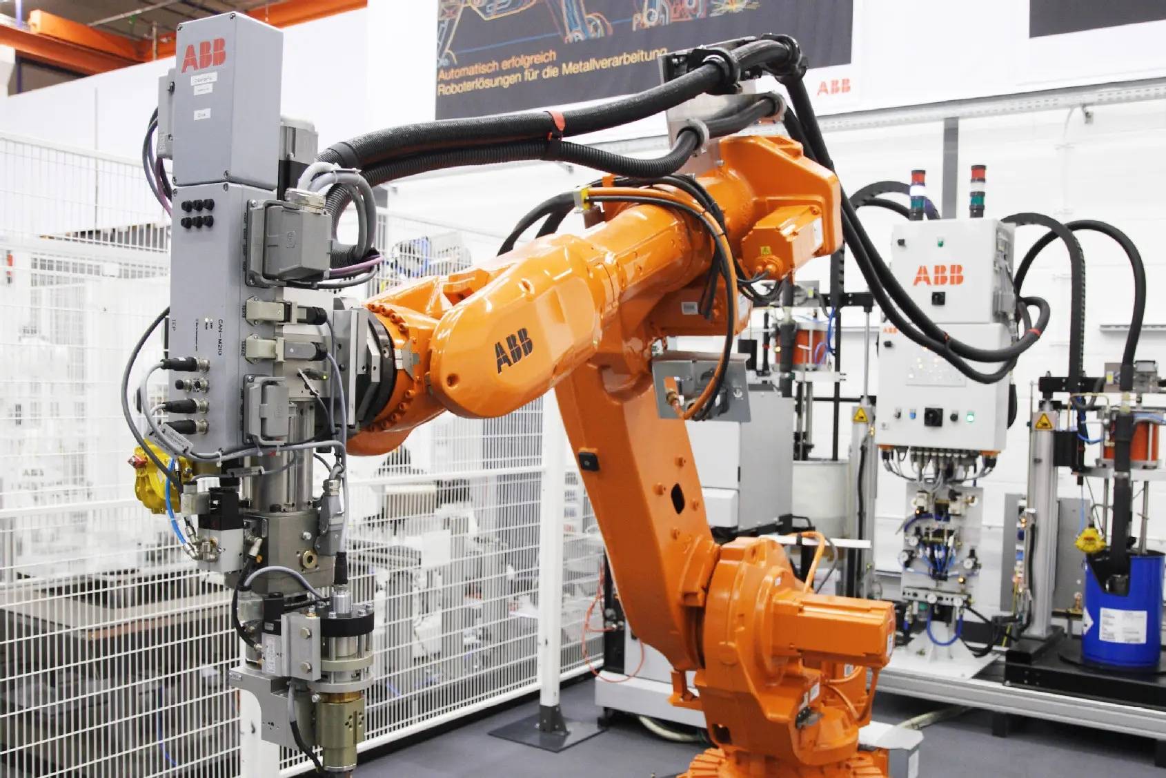 行业浅谈 | 工业机器人在智能制造业中的应用