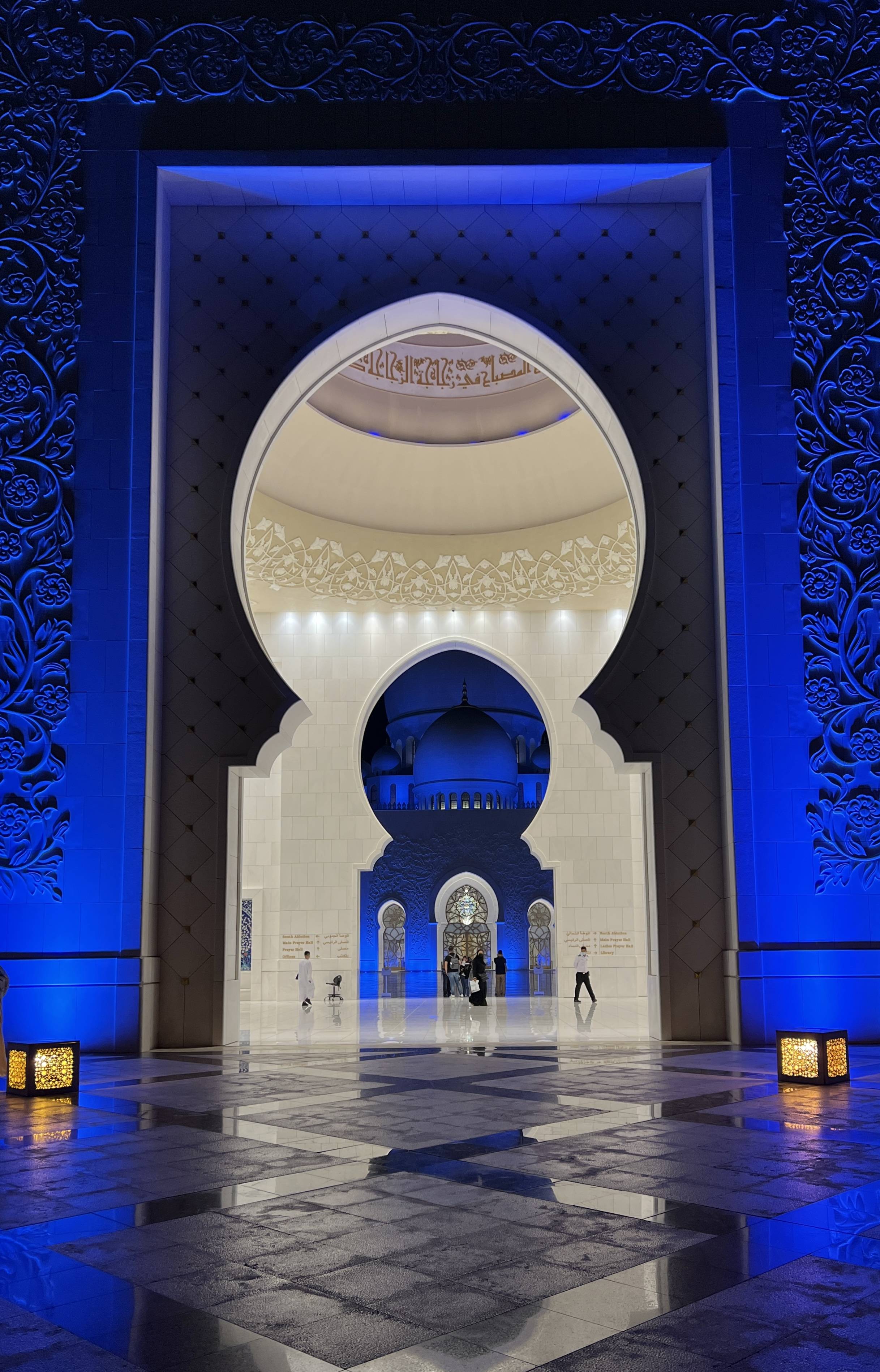 原创建筑图影82个穹顶的千柱清真寺熠熠闪光震撼迷人