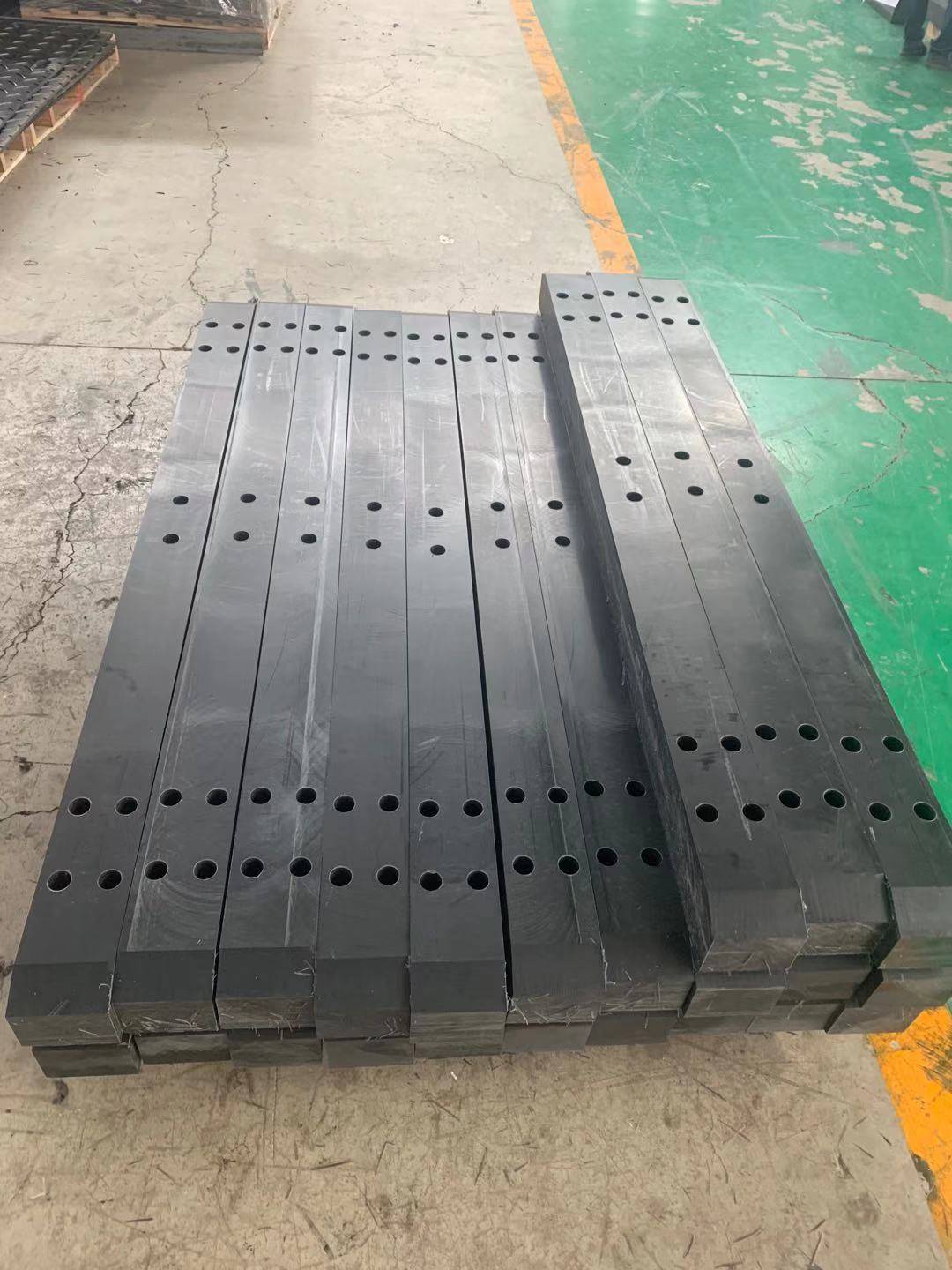 聚乙烯耐磨板upe超高耐磨板150万1050万分子量均可加工定制