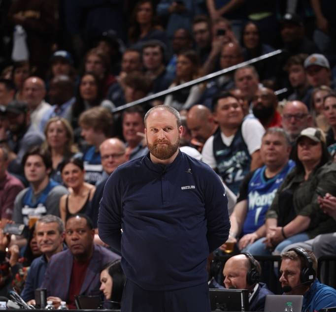 因公开批评裁判 灰熊主帅詹金斯被联盟罚款15000美金_比赛_森林狼_nba