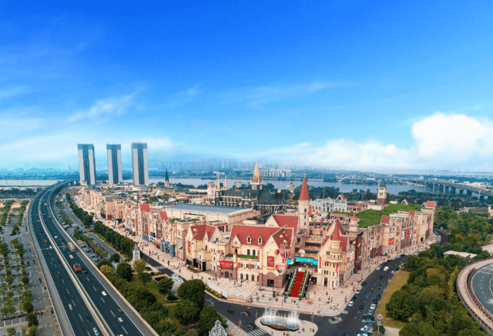 赋能变革 抢抓机遇 ——砂之船超级奥莱入驻福州