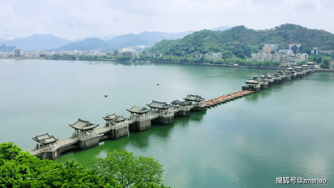 石梁桥和浮桥图片