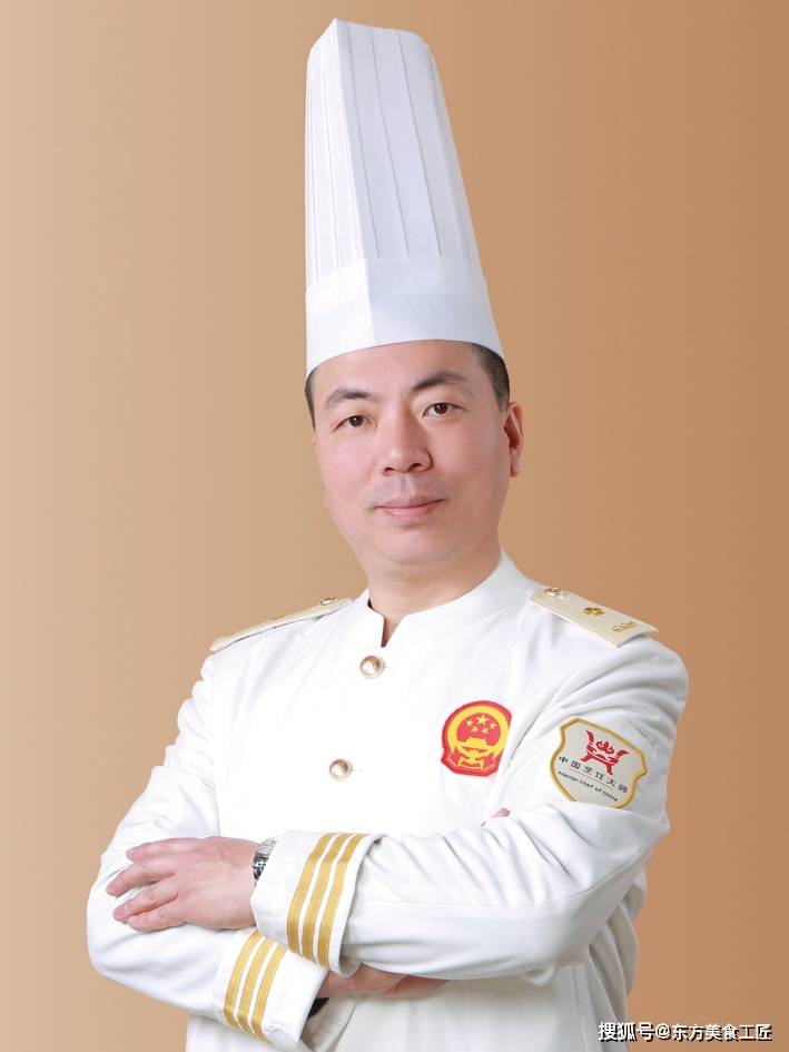 高级技师,注册中国烹饪大师,中国烹饪艺术家,中国十大最美厨师,闽菜