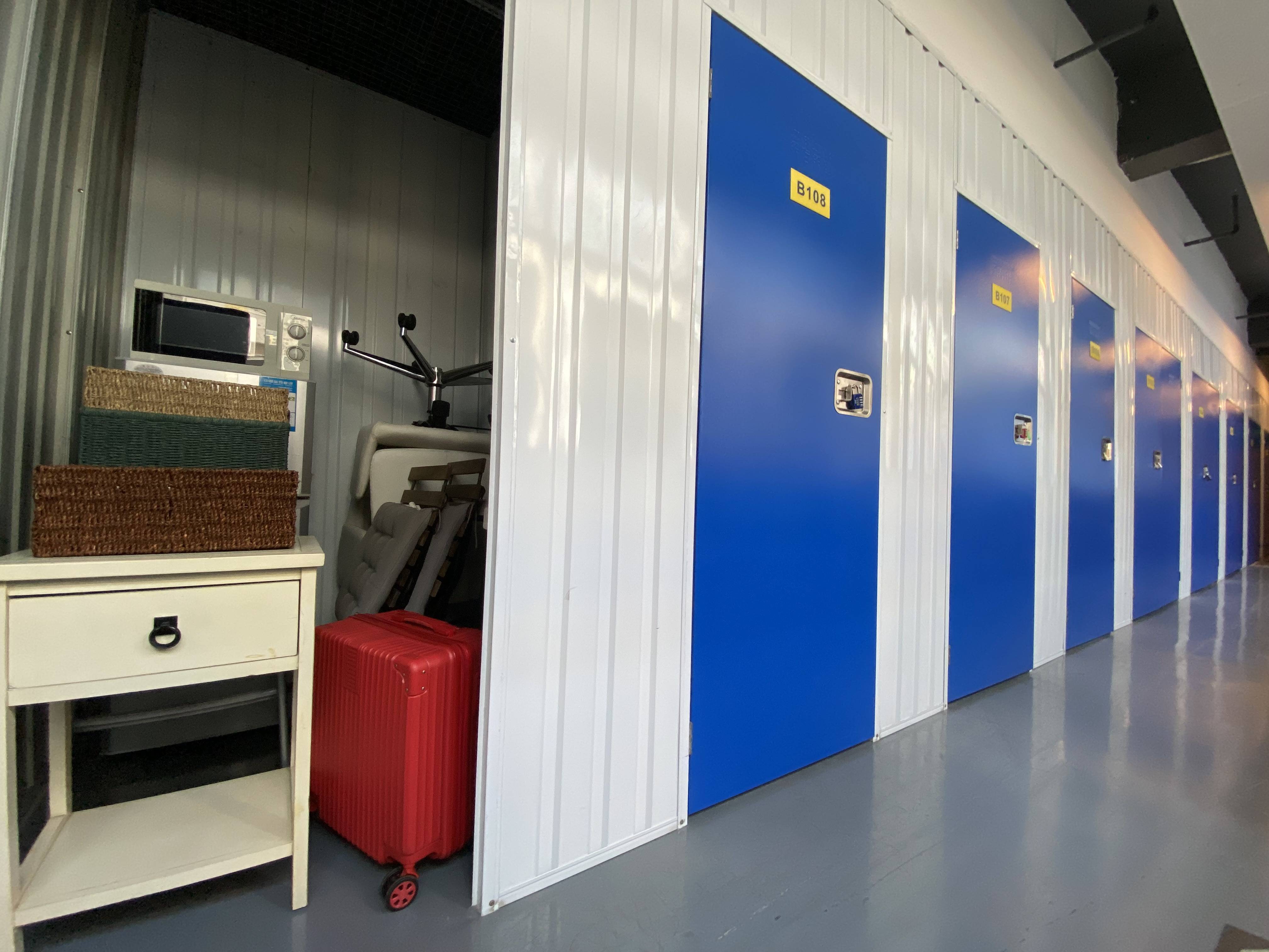 迷你仓深圳行李寄存家具存储货物周转的小仓库_八卦路_交界处_泰然六