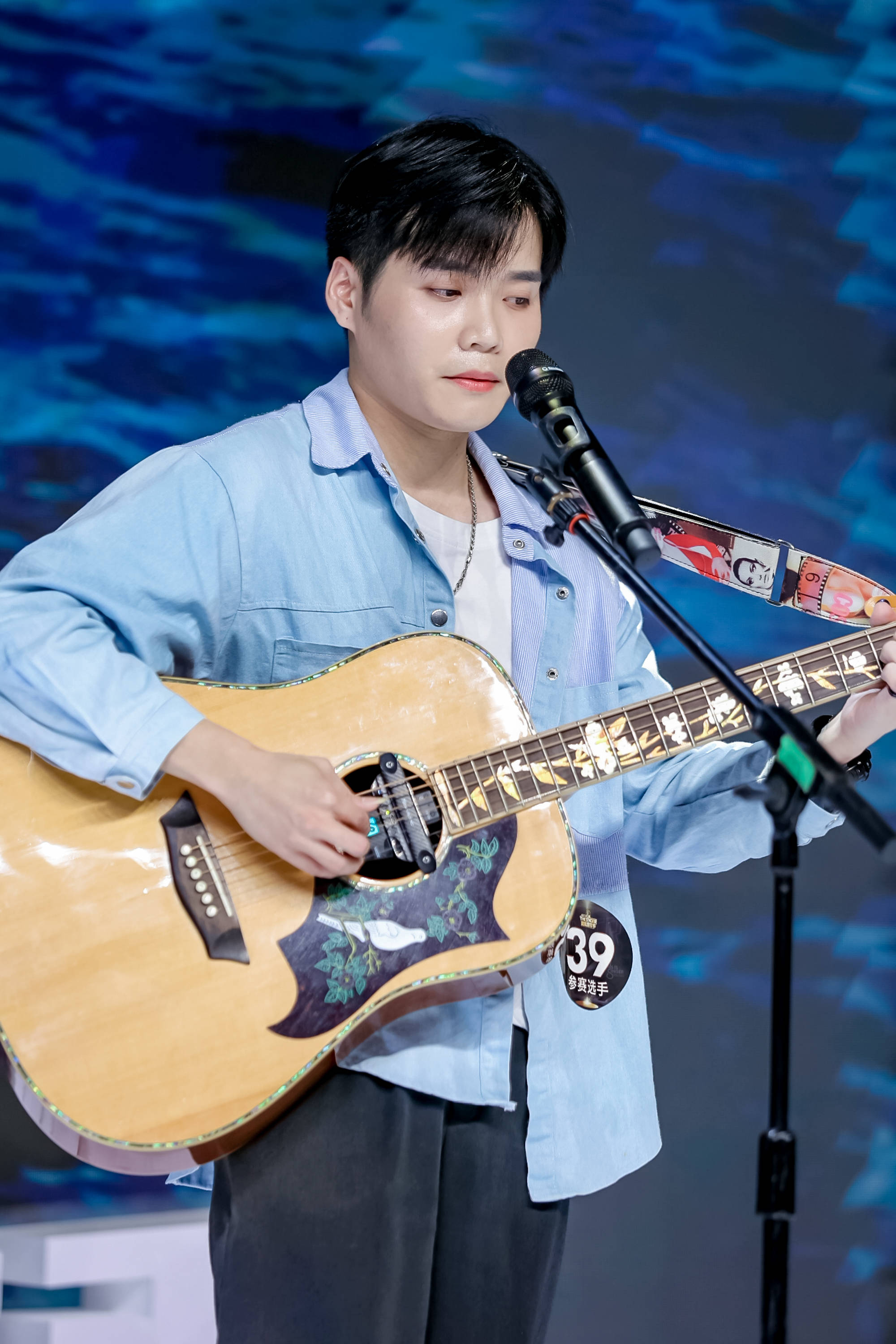 专访这就是歌手深圳最佳人气歌手许群发努力取得更好的成绩