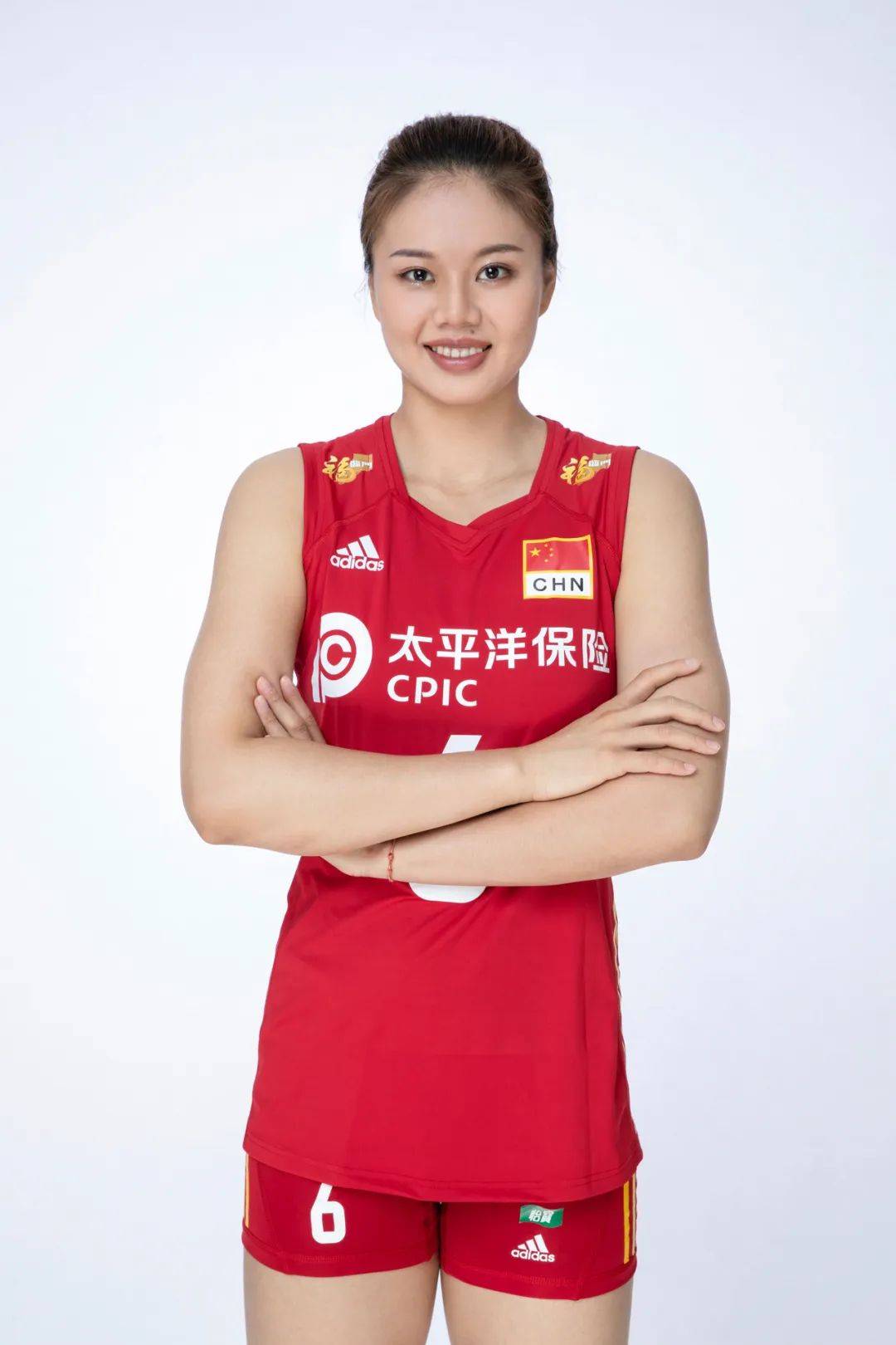 3比0！中国女排距世界女排联赛总决赛仅一步之遥_手机新浪网