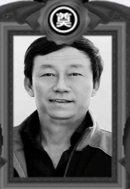 《离开军营的日子》《变脸》《如此多娇》《军歌嘹亮》《范府大院》