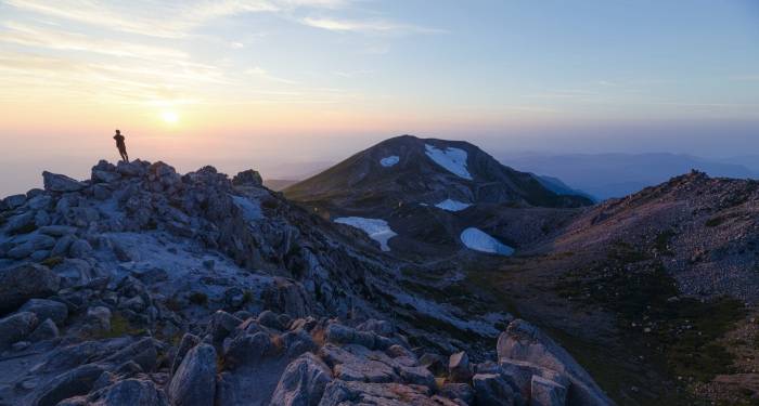家电企业赋能自营渠道，如今要打出一套组合拳-家电圈官网