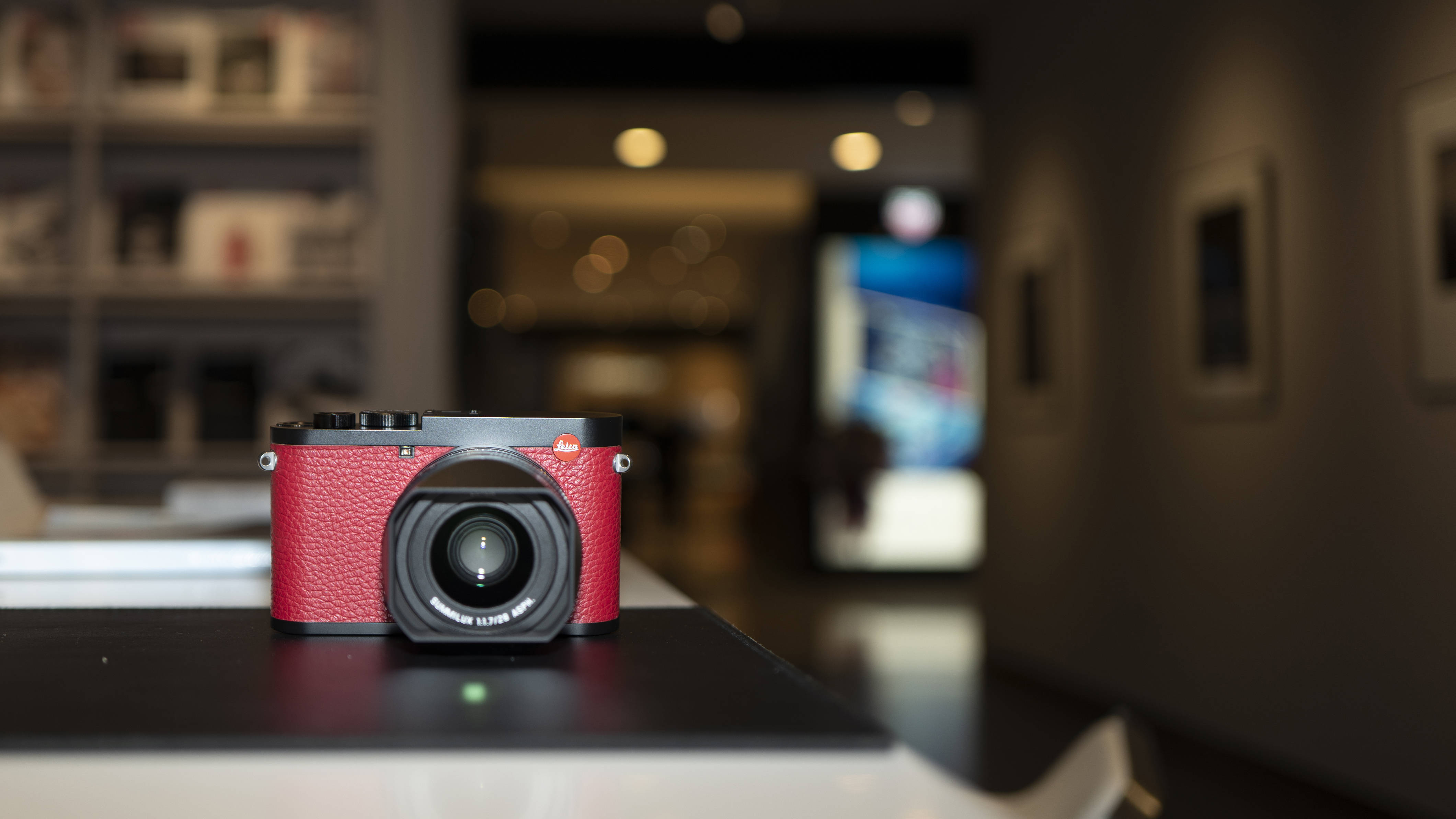 沈阳中兴徕卡精品店轻巧又专业旅行首选徕卡q2相机店内全新到货