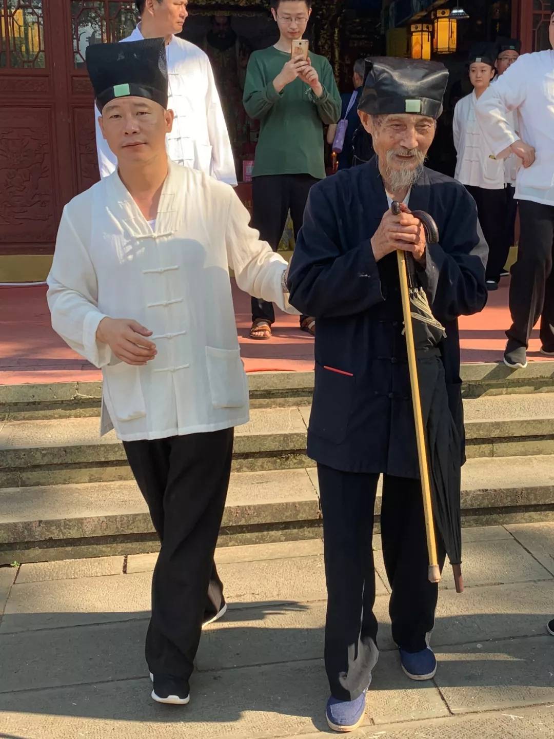 云锦导游笔记:来客匆匆忙忙,拜访邱裕松老爷子的故事一则_龙虎山_邱老