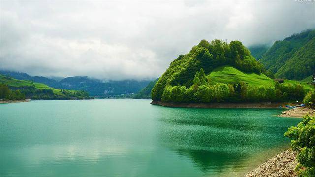 属鸡旺财山水风景图片图片