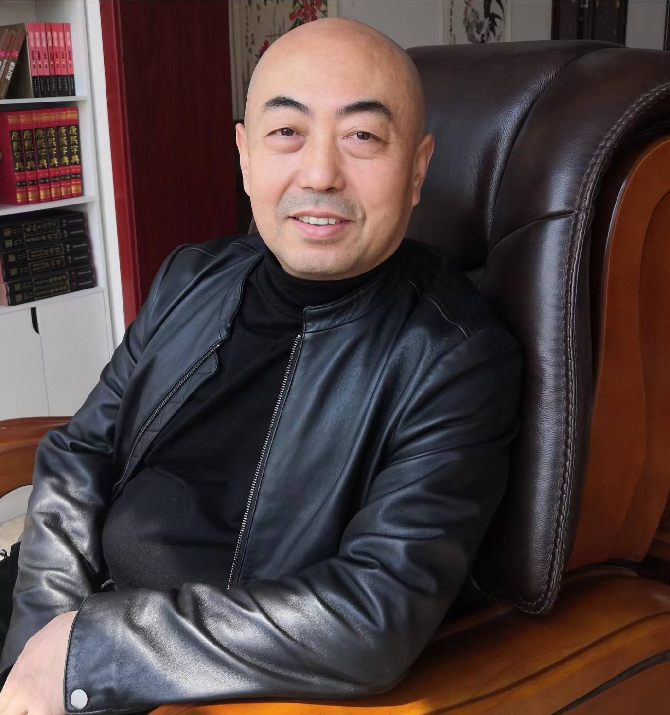 艺术为了和平国际和平艺术家推选人物郑长青