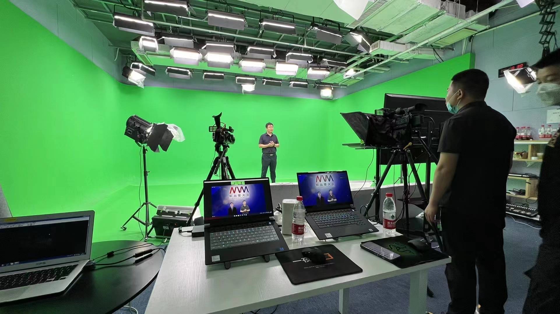 实景led演播室会议活动演播室出租影棚出租摄影摄像直播服务