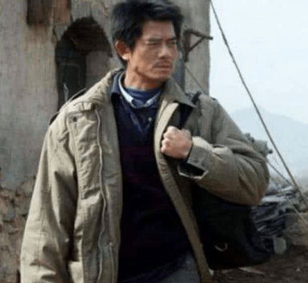 刘德华演民工, 周星驰演民工, 黄渤演民工, 都输给了他演的民工