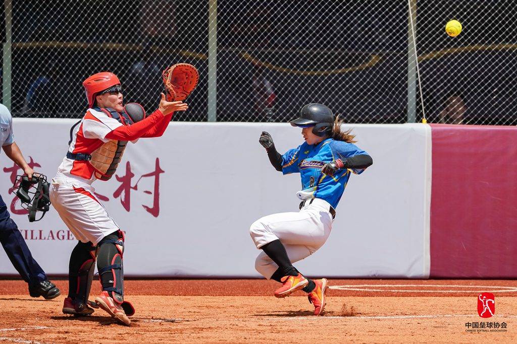 中国垒球联赛首轮循环赛国家队输球浙江江苏辽宁领跑