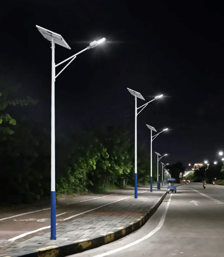 华焱照明新农村太阳能路灯晚上能亮灯多长时间呢？